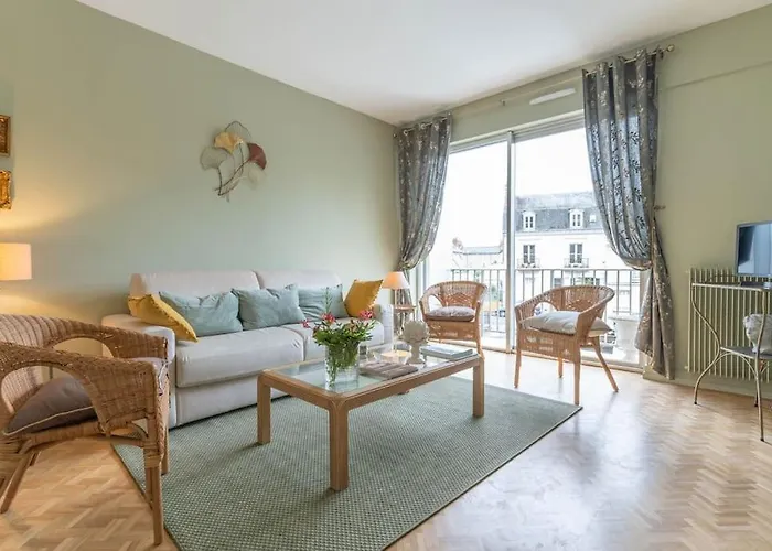 Apartment Luxe Et Deco Anglaise Centre Loire Valley Tours